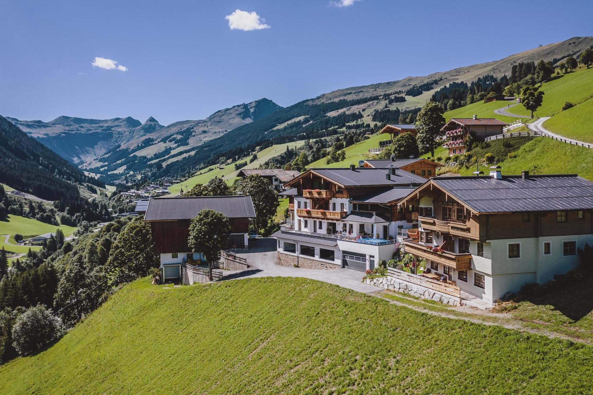 Lindlinghof Aparthotel Saalbach-Hinterglemm Exteriör bild