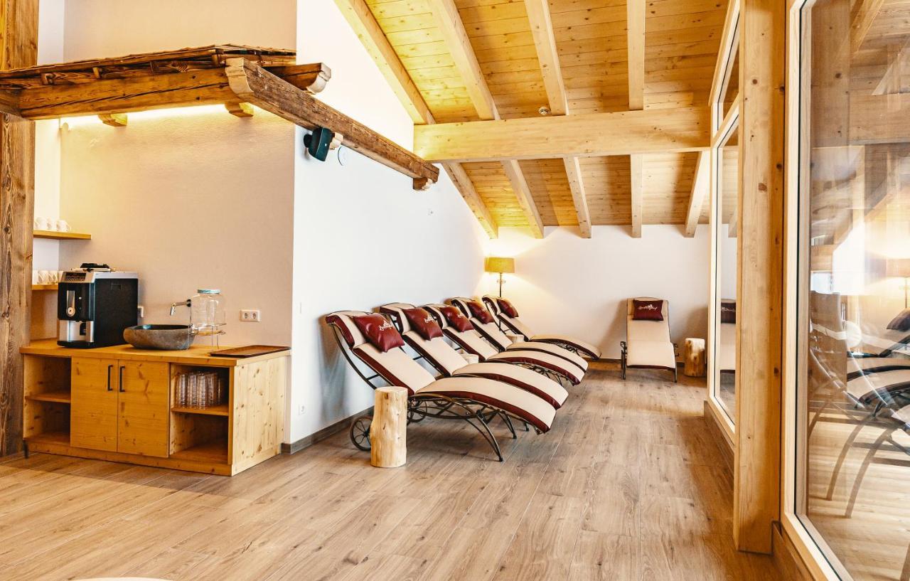 Lindlinghof Aparthotel Saalbach-Hinterglemm Exteriör bild