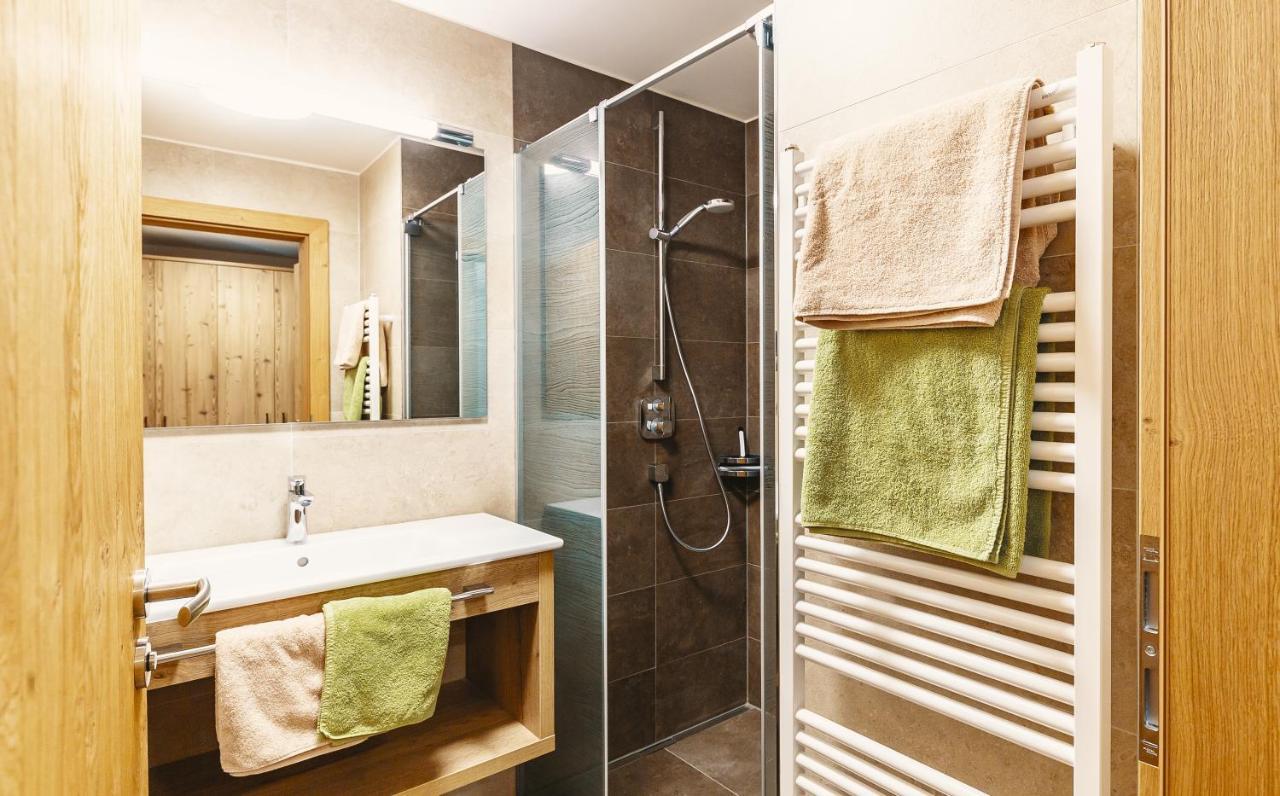 Lindlinghof Aparthotel Saalbach-Hinterglemm Rum bild